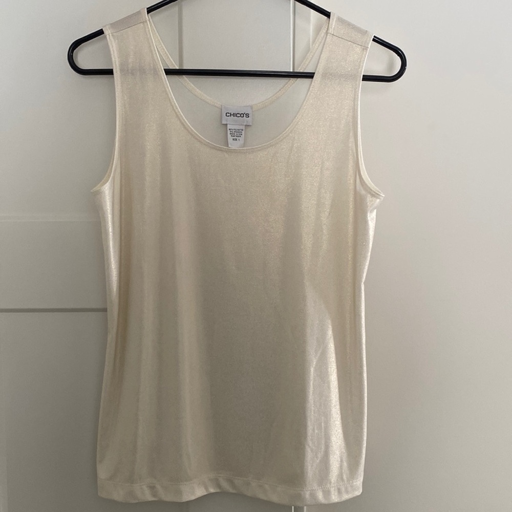 Shiny gold chicos top